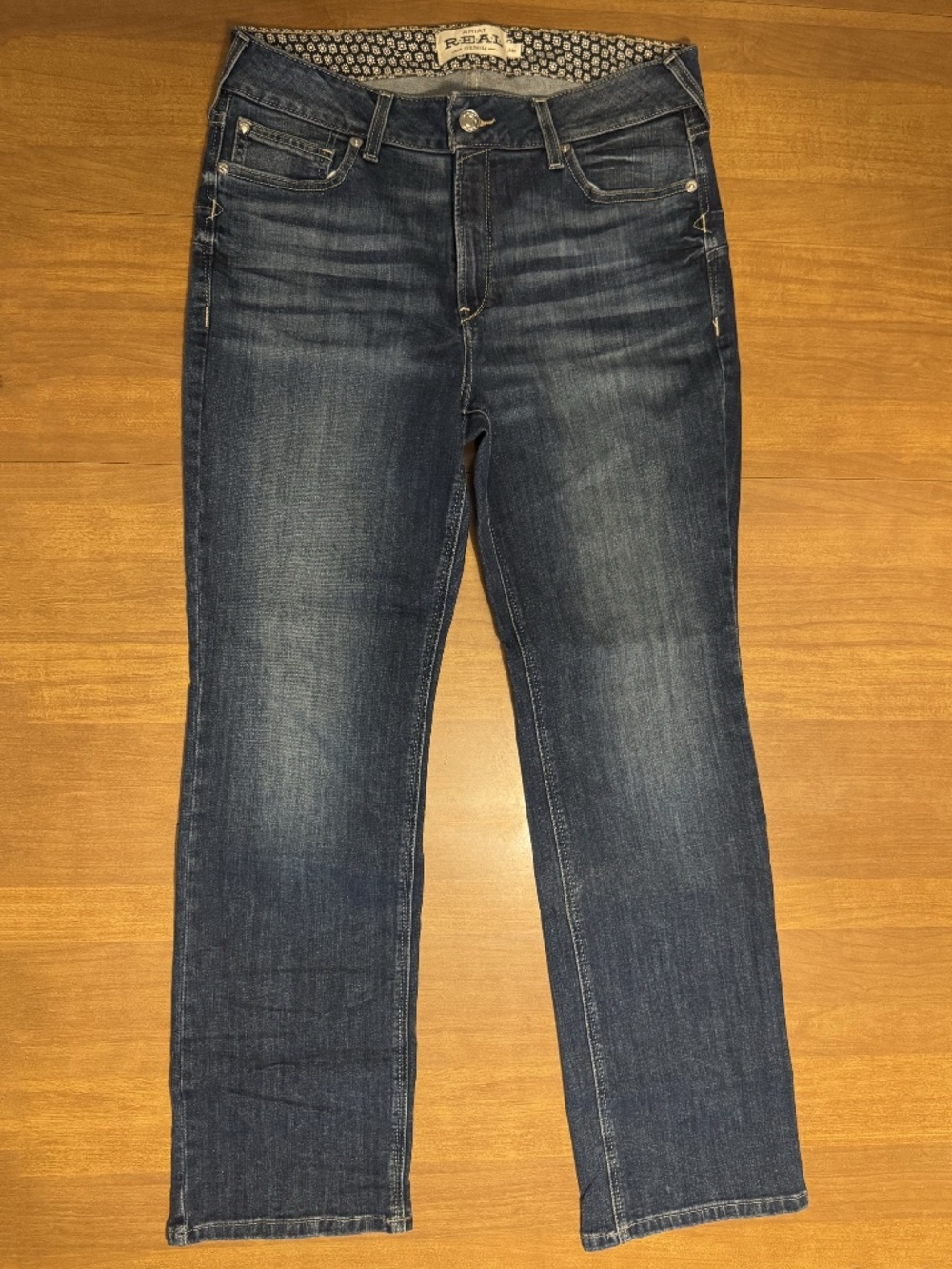 Ariat Real Denim Jeans • Dark Wash • Straight Leg • 34R